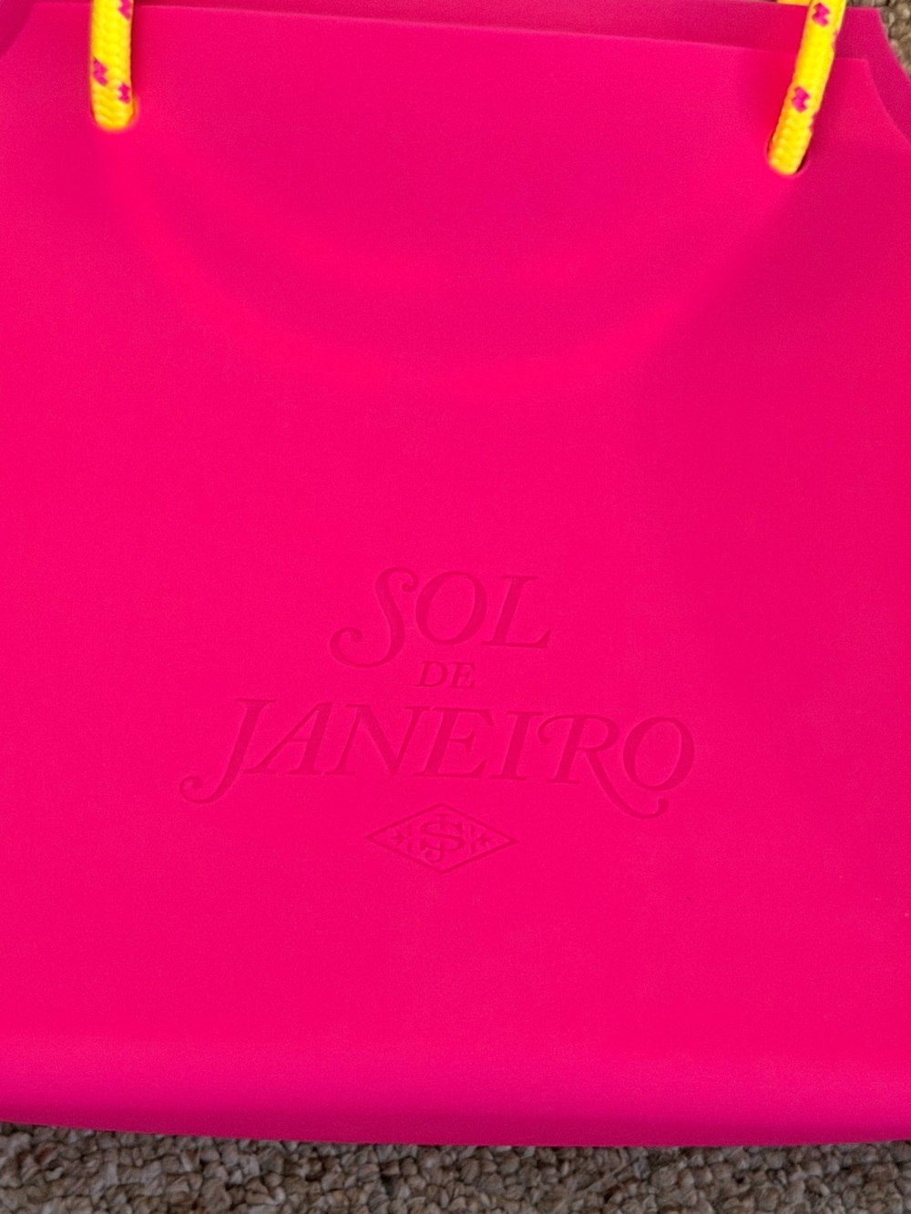 🤍New Sol De Janeiro  Pink Tote Bag with Yellow Rope Handles🤍 - Picture 4 of 5